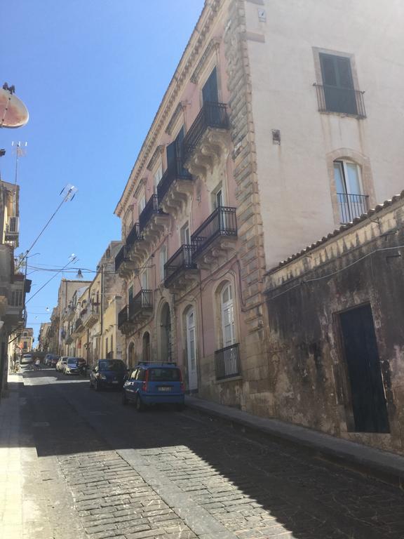 Kalote' On The Roof Apartments Noto Luaran gambar